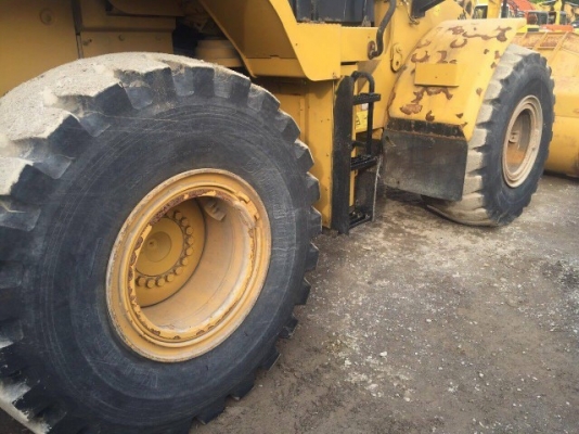 ขายรถตักล้อยาง CAT 962H ปี 2010 รถนอกนำเข้าจากญี่ปุ่น สภาพสวยพร้อมใช้ มีVDOการทำงานครับ