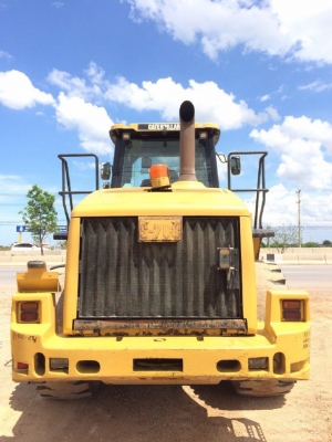 ขายรถตักล้อยาง CAT 962H ปี 2010 รถนอกนำเข้าจากญี่ปุ่น สภาพสวยพร้อมใช้ มีVDOการทำงานครับ