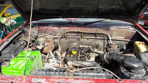 มังกรปี93 พร้อมใช้ เครื่องดี ครัทซีสวย ไม่มีผุ สีโทรม ภาษีปีหน้า