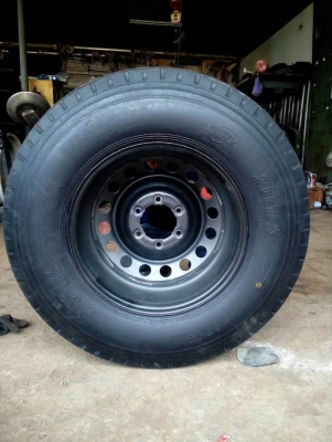 ขายยางใหม่ ขนาด 9.00-17