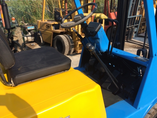 รถยกMitsubishi 1.5ตัน ยางตันทุกล้อ งายาวพิเศษ ทำสีใหม่สวยงาม เก่าญี่ปุ่น