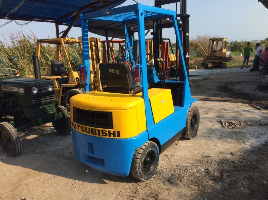 รถยกMitsubishi 1.5ตัน ยางตันทุกล้อ งายาวพิเศษ ทำสีใหม่สวยงาม เก่าญี่ปุ่น