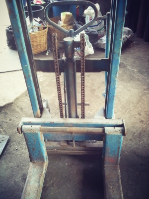 ขายรถยกแบบลากยกได้ประมาณ2-3ตัน