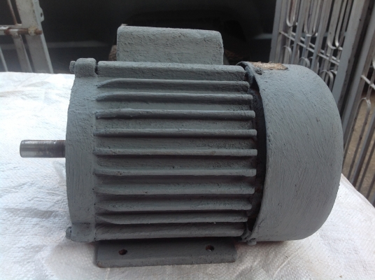 มอร์เตอร์2สาย1แรง ไฟบ้าน220v.ขายถูก2000บ. มอร์เตอร์2สาย1แรง ไฟบ้าน220v.ขายถูก2000บ.