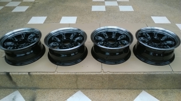 ล้อกล้วย 13 หน้า5.5 หลัง5.5 4/114 ราคา 5000