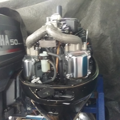 เครื่องsuzuki 25fourstrokeหาง21"