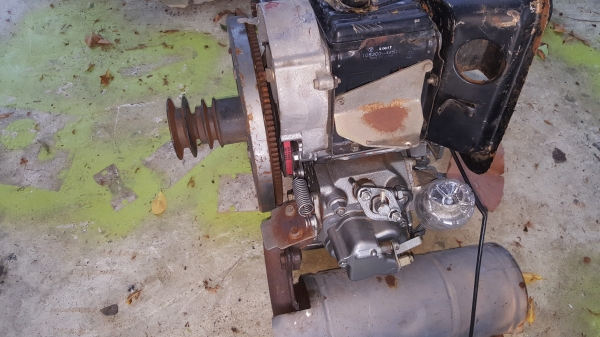 สูบเดี่ยว 8 แรง ยันมาร๋ สตาร์ท 2 ระบบ สูบเดี่ยว 8 แรง ยันมาร๋ สตาร์ท 2 ระบบ