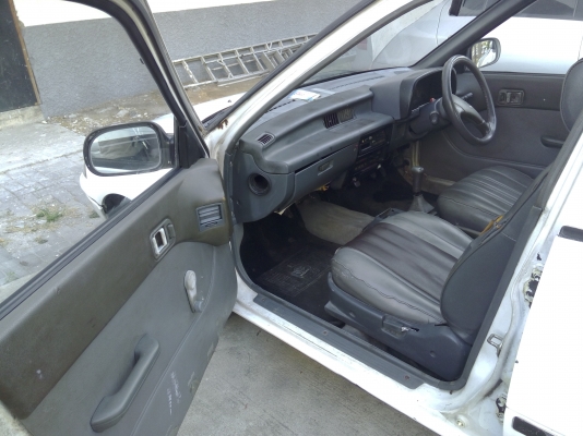 ซูซูกิ ปี93 รุ่นสวิฟส์ ใช้น้ำมัน ขับดี แอร์เย็น รถบางๆเดิมๆจอดมากกว่ขับ 28000