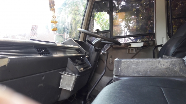 ข่าวด่วน!! มิตซูบิชิ 517 สิบล้อดัมพ์เพลาเดียว