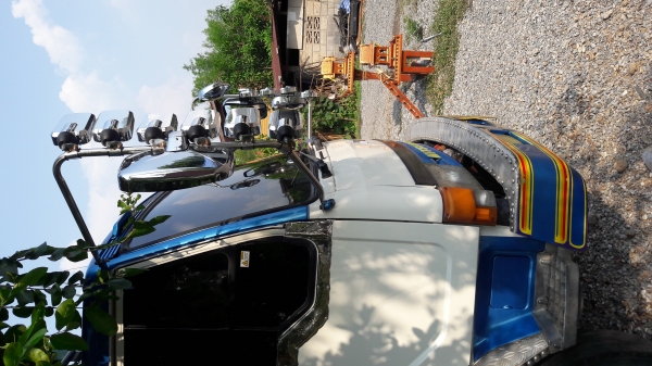 ข่าวด่วน!! มิตซูบิชิ 517 สิบล้อดัมพ์เพลาเดียว