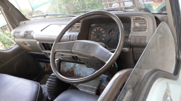 ขายnkr. 4ล้อ. รถห้างครับ.   235000