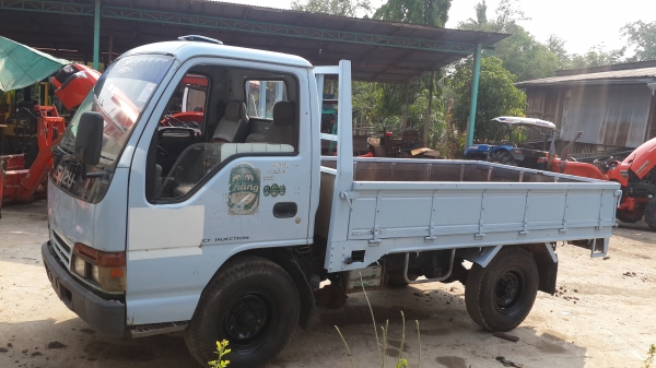 ขายnkr. 4ล้อ. รถห้างครับ.   235000