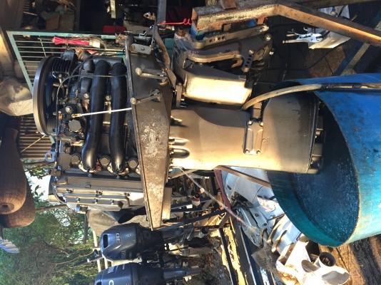 ขาย ยันม่าดีเซล 36แรงทริมไฟฟ้าพร้อมถัง