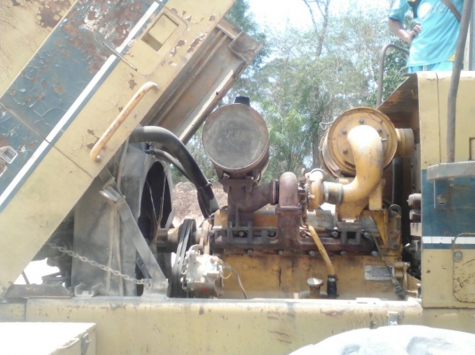 ขายรถตักล้อยาง KOMATSU WA300-1 ไม่มีเอกสาร ราคา 550000