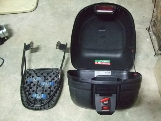 กล่องติดท้ายมอไซร์