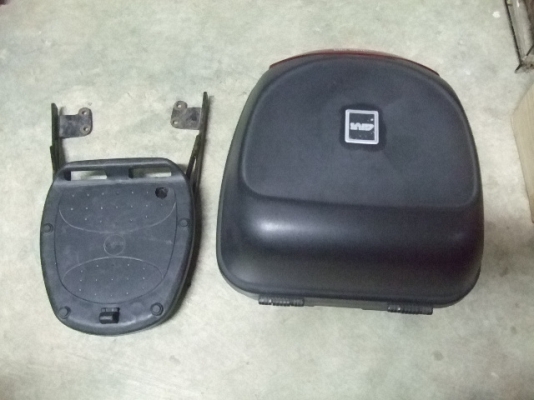 กล่องติดท้ายมอไซร์