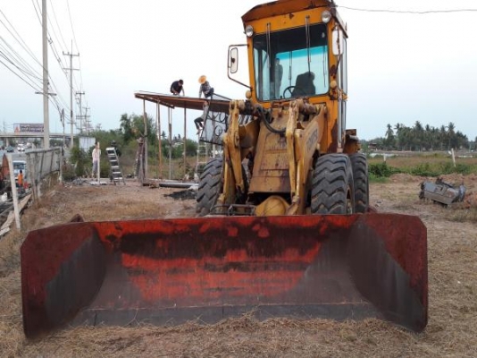 รถตัก รถดันดิน พืชผลการเกษตร อเนกประสงค์ TCM 75III พร้อมใช้งาน เก่าญี่ปุ่น