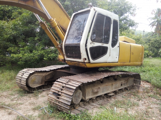ขายรถแบคโฮ SUMITOMO SH200 เอกสารเล่มทะเบียน ราคา 550000