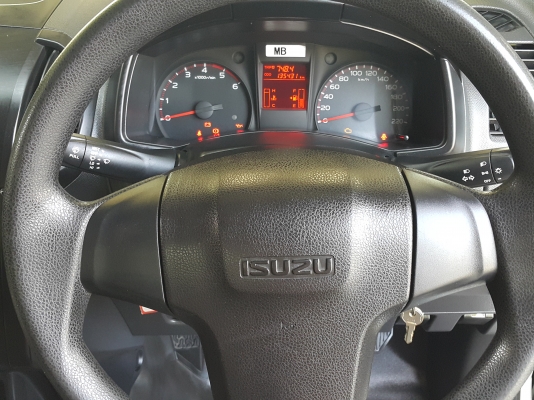 ขายISUZU ALL NEW D-MAX 2.5 DDI มือเดียว