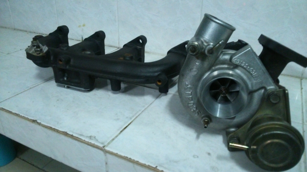 ขายชุดเทอร์โบใส่สตราด้า 4m40