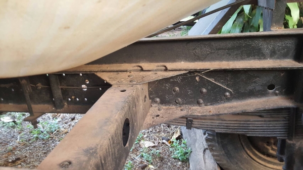 ขาย รถโม่ปูน 2.5 คิว 6 ล้อ ISUZU เครื่อง 6BD1 165 แรงม้า เกียร์ร็อค เฟืองท้าย F คัสซีสวยตลอดเส้น ทะเบียนครบพร้อมโอน ขาย รถโม่ปูน 2.5 คิว 6 ล้อ ISUZU เครื่อง 6BD1 165 แรงม้า เกียร์ร็อค เฟืองท้าย F คัสซีสวยตลอดเส้น ทะเบียนครบพร้อมโอน