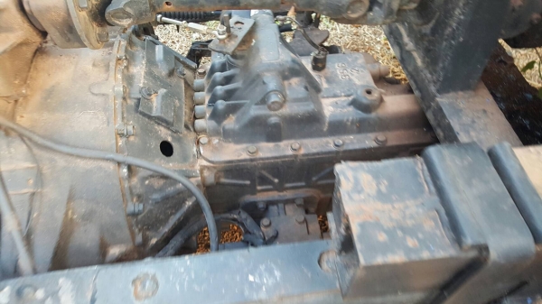 ขาย รถโม่ปูน 2.5 คิว 6 ล้อ ISUZU เครื่อง 6BD1 165 แรงม้า เกียร์ร็อค เฟืองท้าย F คัสซีสวยตลอดเส้น ทะเบียนครบพร้อมโอน ขาย รถโม่ปูน 2.5 คิว 6 ล้อ ISUZU เครื่อง 6BD1 165 แรงม้า เกียร์ร็อค เฟืองท้าย F คัสซีสวยตลอดเส้น ทะเบียนครบพร้อมโอน