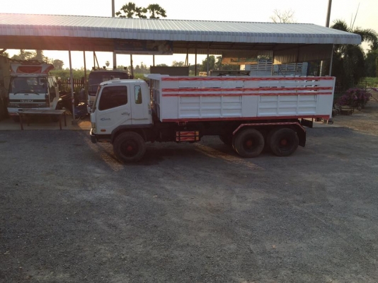 ขายรถสิบล้อดั้ม ฟูโช่  M6 260แรงปี49ดั้ม หิน ดิน ทราย รถสวยพร้อมใช้