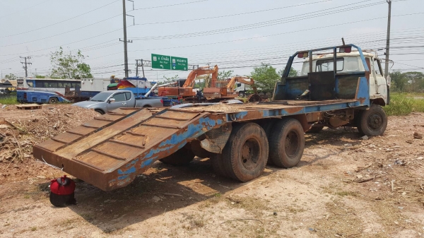 ขาย เทนเลอร์ 10 ล้อ เพลาเดียว NISSAN UD เครื่อง PD6 230 แรงม้า คัสซีสวยตลอดเส้น เบรคทิฟฟี่ พาวเวอร์ ทะเบียนพร้อมโอน