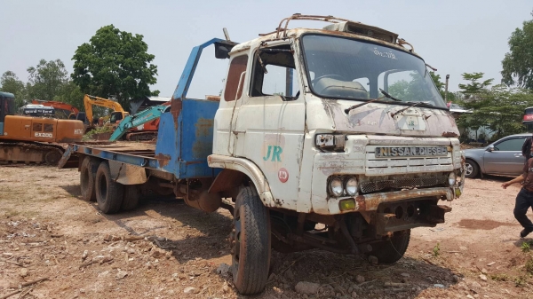 ขาย เทนเลอร์ 10 ล้อ เพลาเดียว NISSAN UD เครื่อง PD6 230 แรงม้า คัสซีสวยตลอดเส้น เบรคทิฟฟี่ พาวเวอร์ ทะเบียนพร้อมโอน