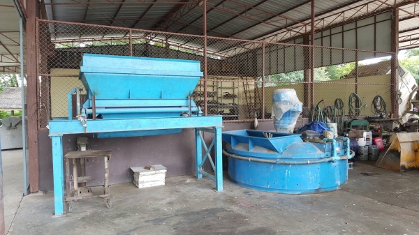 ขาย ชุดแพนท์ปูน 1 คิว ของใหม่ยังไม่ได้ใช้งาน อุปกรณ์ครบ ขาดชุดคอนโทรล มีช่างไปติดตั้งให้ใช้งานได้ แต่ต้องจ่ายค่าช่างเองนะครับ ขาย ชุดแพนท์ปูน 1 คิว ของใหม่ยังไม่ได้ใช้งาน อุปกรณ์ครบ ขาดชุดคอนโทรล มีช่างไปติดตั้งให้ใช้งานได้ แต่ต้องจ่ายค่าช่างเองนะครับ