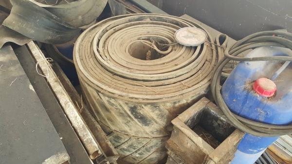 ขาย ชุดแพนท์ปูน 1 คิว ของใหม่ยังไม่ได้ใช้งาน อุปกรณ์ครบ ขาดชุดคอนโทรล มีช่างไปติดตั้งให้ใช้งานได้ แต่ต้องจ่ายค่าช่างเองนะครับ ขาย ชุดแพนท์ปูน 1 คิว ของใหม่ยังไม่ได้ใช้งาน อุปกรณ์ครบ ขาดชุดคอนโทรล มีช่างไปติดตั้งให้ใช้งานได้ แต่ต้องจ่ายค่าช่างเองนะครับ