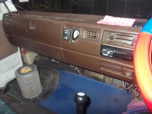 ฝากขายรถ6ล้อดั้มฮีโน่ KM777  117 แรง  สภาพพร้อมใช้  ขอบคุณครับ