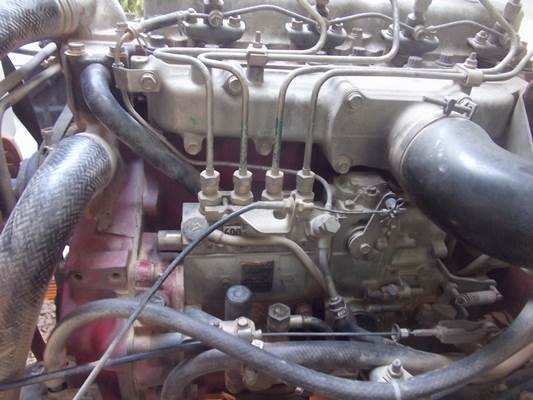 ฝากขายรถ6ล้อดั้มฮีโน่ KM777  117 แรง  สภาพพร้อมใช้  ขอบคุณครับ