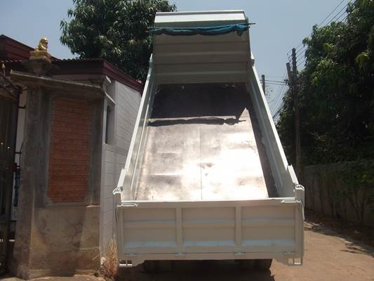 ฝากขายรถ6ล้อดั้มฮีโน่ KM777  117 แรง  สภาพพร้อมใช้  ขอบคุณครับ