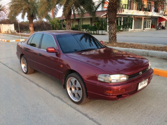 ฝากขายรถเก๋ง โตโยต้า คัมรี่ ปี94 เครื่อง2.2 ตัวท็อป เกียร์ออโต้ แก๊สLPG