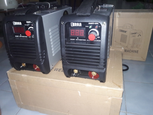 ขายตู้เชื่อมอินเวอเตอร์300A ส่งแบบเก็บเงินปลายทางได้คร้าบ รุ่นนี้สำหรับงานหนักงานต่อเนื่องใช้ยาวทั้งวันได้เลยกับราคาเบาๆ2900฿สบายกระเป๋าประหยัดสุดๆสนใจสั่งเลยคร้าบ มีบริการเก็บเงินปลายทางให้คร้าบ