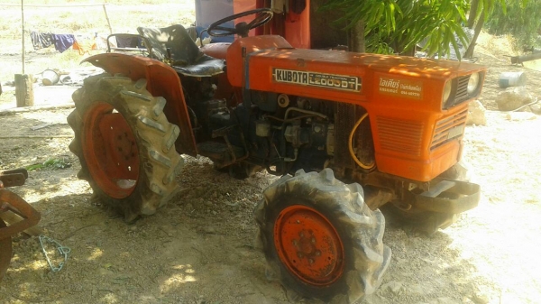 ขายรถไถคูโบต้า 20 แรง 2 เพลา พร้อมผาน 5 รถติดง่ายเกียร์ดี เครื่องดี พร้อมใช้งาน ขายรถไถคูโบต้า 20 แรง 2 เพลา พร้อมผาน 5 รถติดง่ายเกียร์ดี เครื่องดี พร้อมใช้งาน