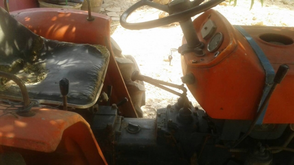 ขายรถไถคูโบต้า 20 แรง 2 เพลา พร้อมผาน 5 รถติดง่ายเกียร์ดี เครื่องดี พร้อมใช้งาน ขายรถไถคูโบต้า 20 แรง 2 เพลา พร้อมผาน 5 รถติดง่ายเกียร์ดี เครื่องดี พร้อมใช้งาน