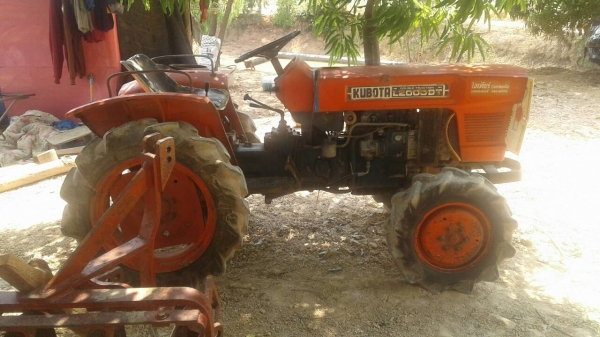 ขายรถไถคูโบต้า 20 แรง 2 เพลา พร้อมผาน 5 รถติดง่ายเกียร์ดี เครื่องดี พร้อมใช้งาน ขายรถไถคูโบต้า 20 แรง 2 เพลา พร้อมผาน 5 รถติดง่ายเกียร์ดี เครื่องดี พร้อมใช้งาน