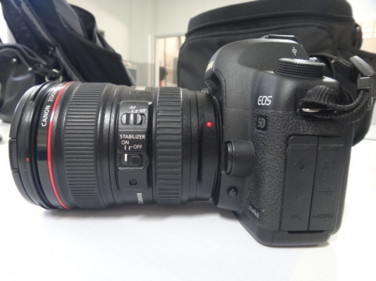 Canon  5D Mark ii พร้อมเลนส์ 24-105 mm.
