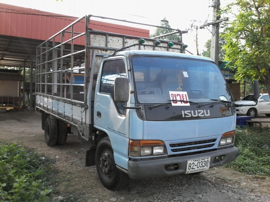 NPR120ฝาขาวคับ5เมตรสวยเดิมบางลดท้าลองเซียนรถบรรทุกท้ายเอฟ