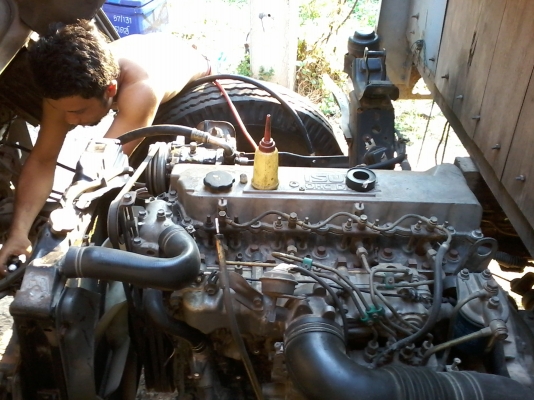 NPR120ฝาขาวคับ5เมตรสวยเดิมบางลดท้าลองเซียนรถบรรทุกท้ายเอฟ