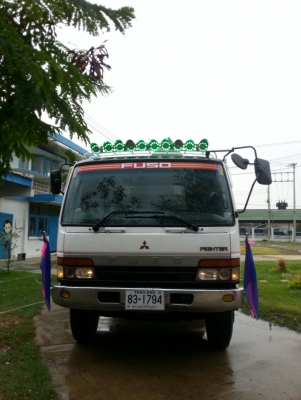 MITSUBISHI FUSO