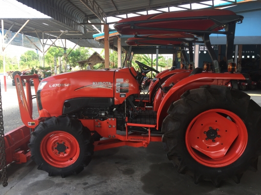 #ขายรถไถคูโบต้าL4708SP งามๆพร้อมอุปกรณ์ ขายราคา 450000 บาท สนใจโทรสอบถาม 0819136451. 0875266011 ขอดูภาพเพิ่มเติมทาง line:bow6451 #มีบริการจัดส่งฟรีทั่วประเทศค่ะ