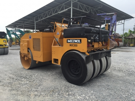 ขายรถบด3ตันMEIWAรุ่นMUC300 นำเข้าญี่ปุ่นไม่เคยใช้งานในไทย หน้าเหล็กหลังยาง ขับ2เพลาเอวอ่อน เครื่องอีซูซุ สภาพดีพร้อมใช้งาน มีให้เลือกหลายคันหลายขนาด ขายรถบด3ตันMEIWAรุ่นMUC300 นำเข้าญี่ปุ่นไม่เคยใช้งานในไทย หน้าเหล็กหลังยาง ขับ2เพลาเอวอ่อน เครื่องอีซูซุ สภาพดีพร้อมใช้งาน มีให้เลือกหลายคันหลายขนาด