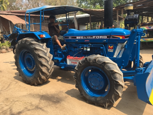 ขายรถไถฟร์อดสองเพลา6610คาเลโล้มีไบมีดหน้าและผานสี่หลัง