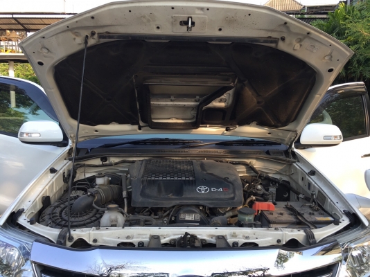 ท็อปสุด Toyota Fortuner 2.5V NAVI ปี 2015 รถมือเดียวป้ายแดง ไมล์แท้ใช้น้อย 3x.xxx km อุปกรณ์ครบเอกสารพร้อมโอน ท็อปสุด Toyota Fortuner 2.5V NAVI ปี 2015 รถมือเดียวป้ายแดง ไมล์แท้ใช้น้อย 3x.xxx km อุปกรณ์ครบเอกสารพร้อมโอน