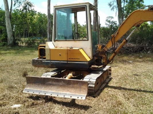 ขาย KOMATSU PC30 รุ่น 5 (ติดเก๋งมาด้วย) ราคาถูกๆ คุ้มๆครับ (รับราคานี้ได้แล้วค่อยโทรมานะครับ) ขาย KOMATSU PC30 รุ่น 5 (ติดเก๋งมาด้วย) ราคาถูกๆ คุ้มๆครับ (รับราคานี้ได้แล้วค่อยโทรมานะครับ)