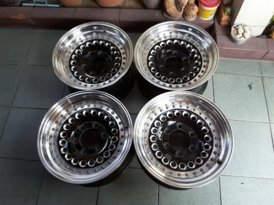 Max หยดนำ้ 6/139 ขอบ 16*9 ET0 สภาพสวยๆ 1ชุด