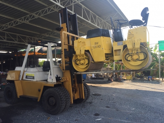 รถฟอร์คลิฟต์ KOMATSUรุ่นFD60H-3 ยกได้6ตันเสาสูง4เมตร เกียร์ออโต้ เครื่องอีซูซุ6สูบ6BB งายาว2.40เมตรสไลด์ได้ ยางหน้าตัน